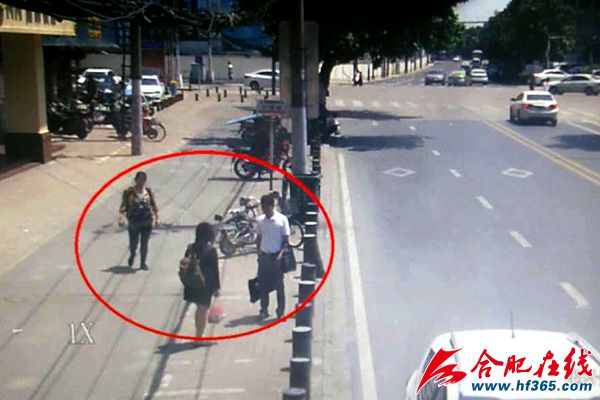 嫌疑人在滁州路公交底站活動的監控視頻